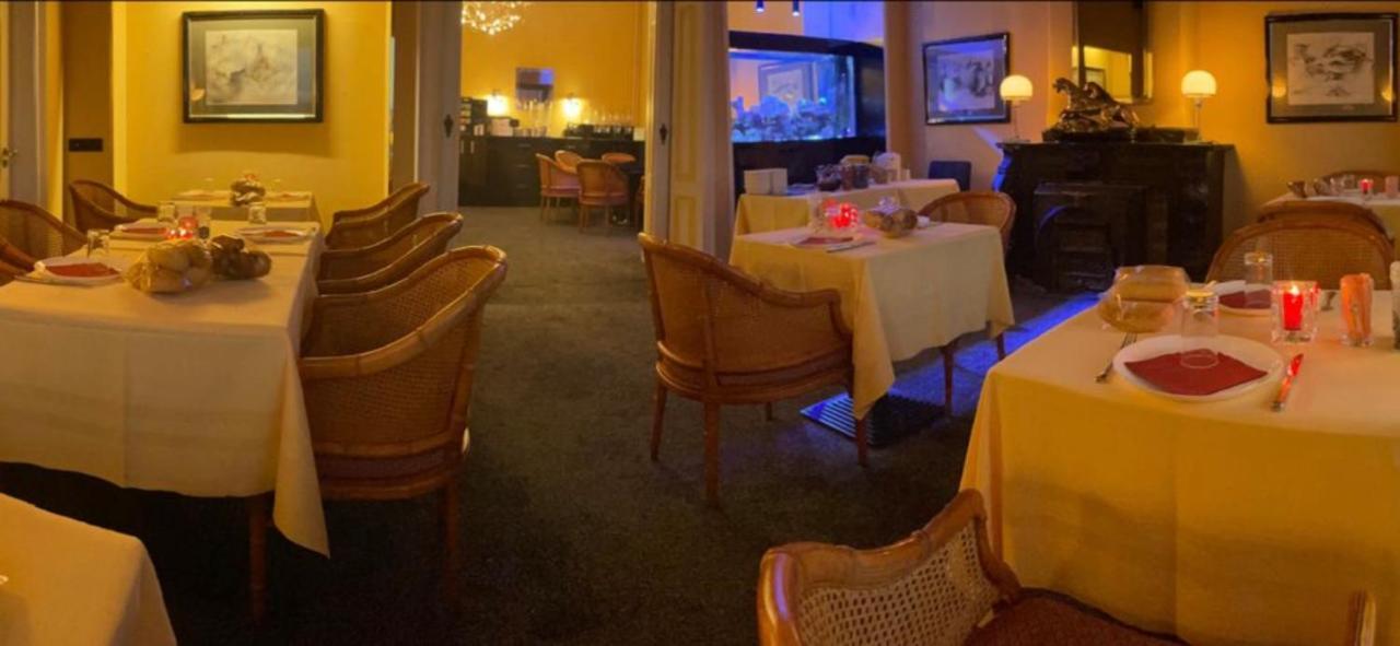Budget Hotel Le Beau Rivage Middelburg Bagian luar foto