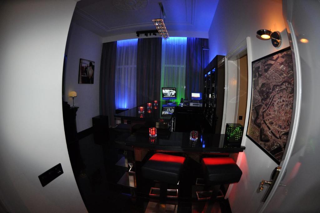 Budget Hotel Le Beau Rivage Middelburg Bagian luar foto