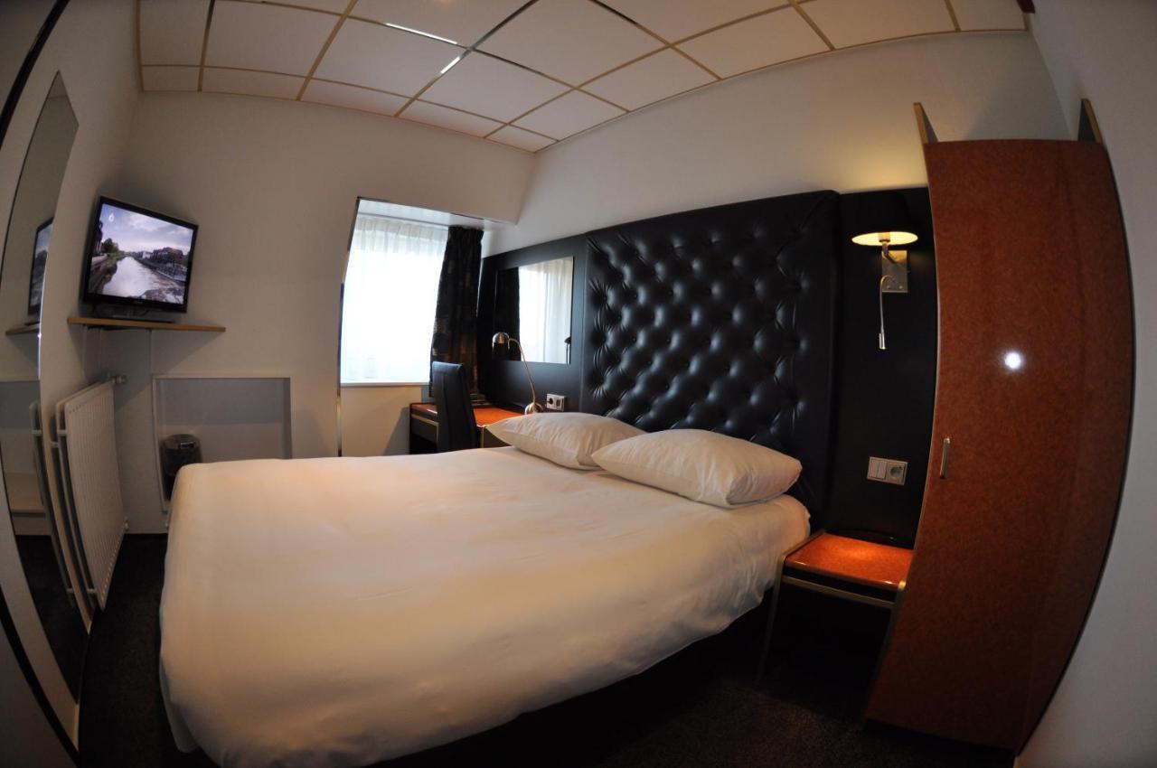 Budget Hotel Le Beau Rivage Middelburg Bagian luar foto