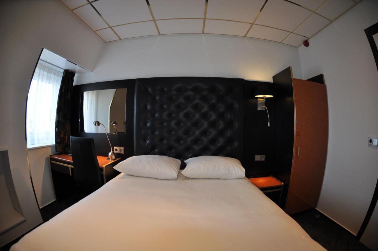 Budget Hotel Le Beau Rivage Middelburg Bagian luar foto