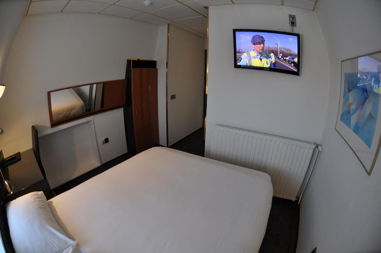 Budget Hotel Le Beau Rivage Middelburg Bagian luar foto