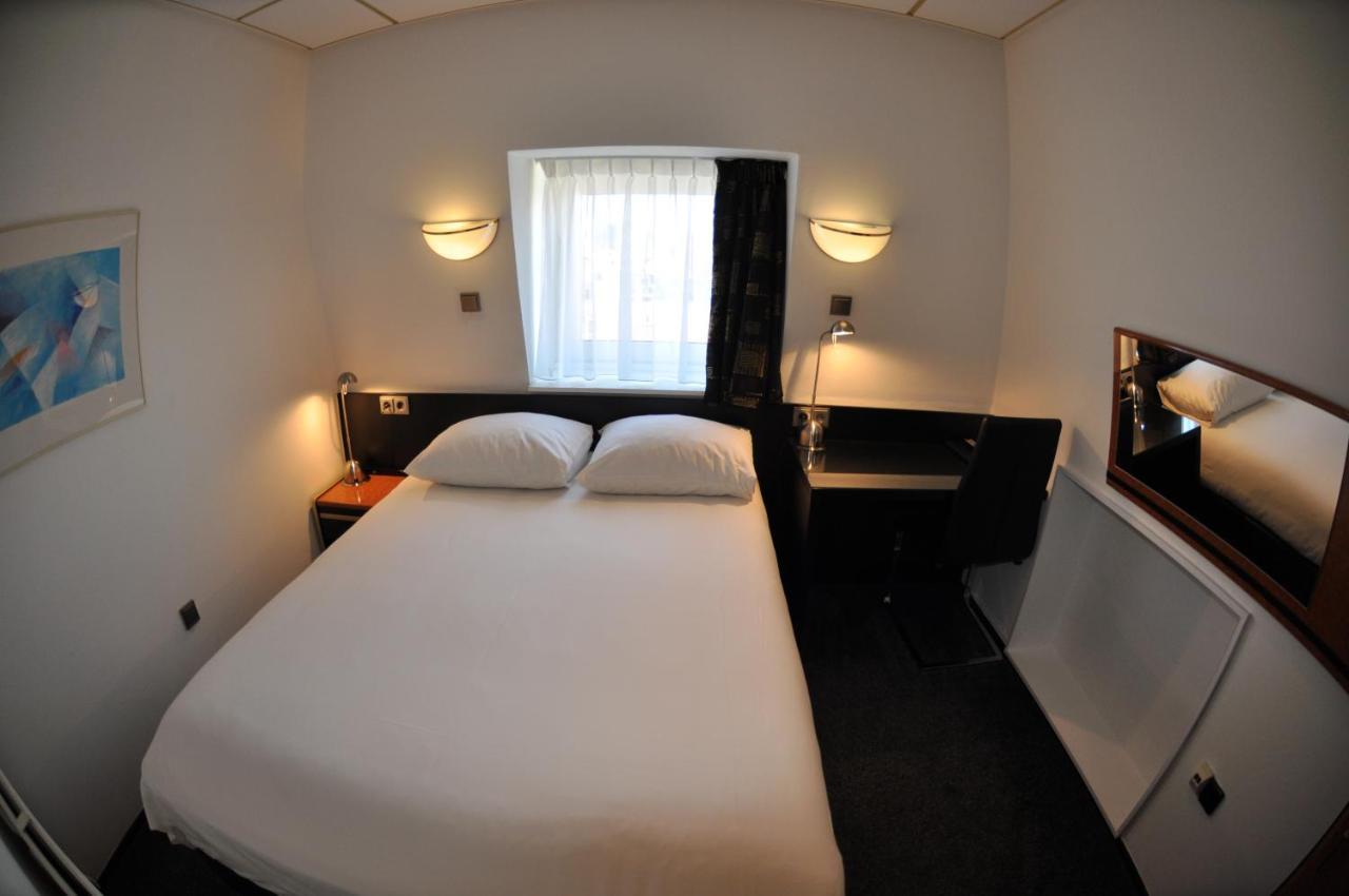 Budget Hotel Le Beau Rivage Middelburg Bagian luar foto