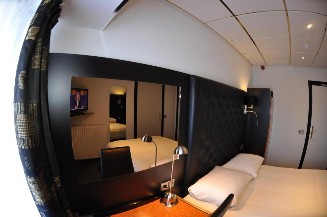 Budget Hotel Le Beau Rivage Middelburg Bagian luar foto